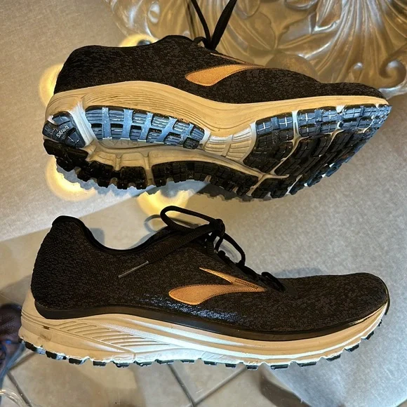 Men’s Brooks anthem 2 size12 - Picture 4 of 6